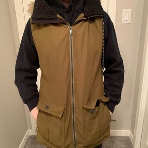 Army green Volcom vest